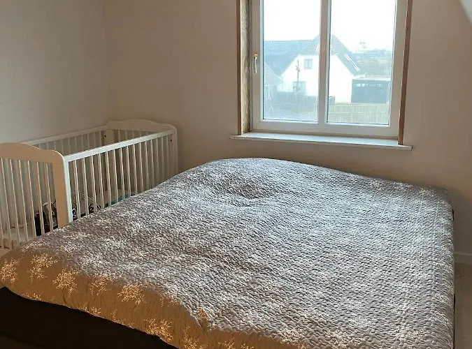 200 M Til Havet - Fri Adgang Til Svommehal